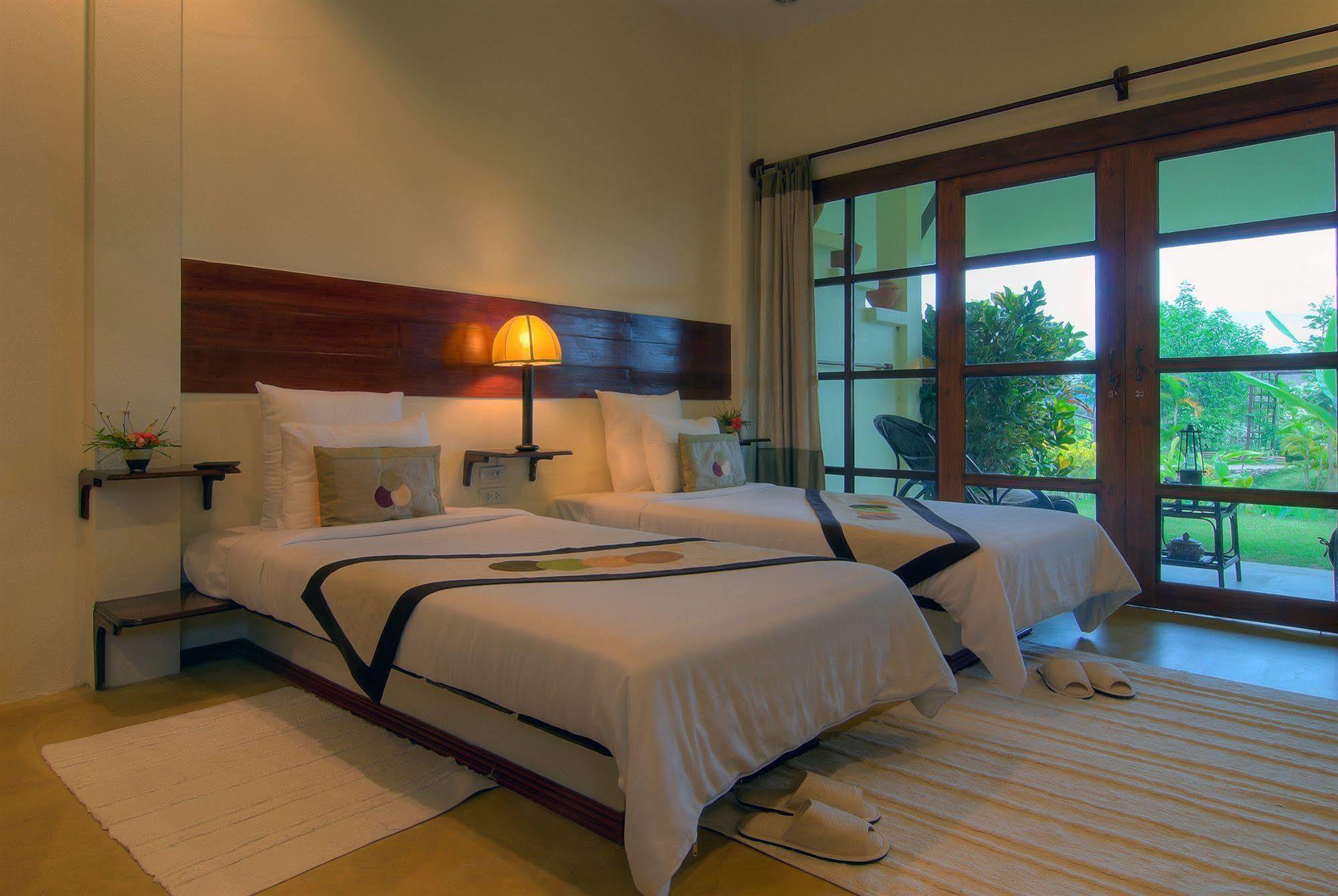 Maekok River Village Resort Mae Ai Екстер'єр фото