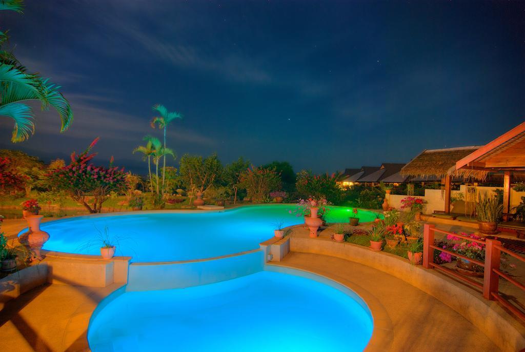 Maekok River Village Resort Mae Ai Екстер'єр фото